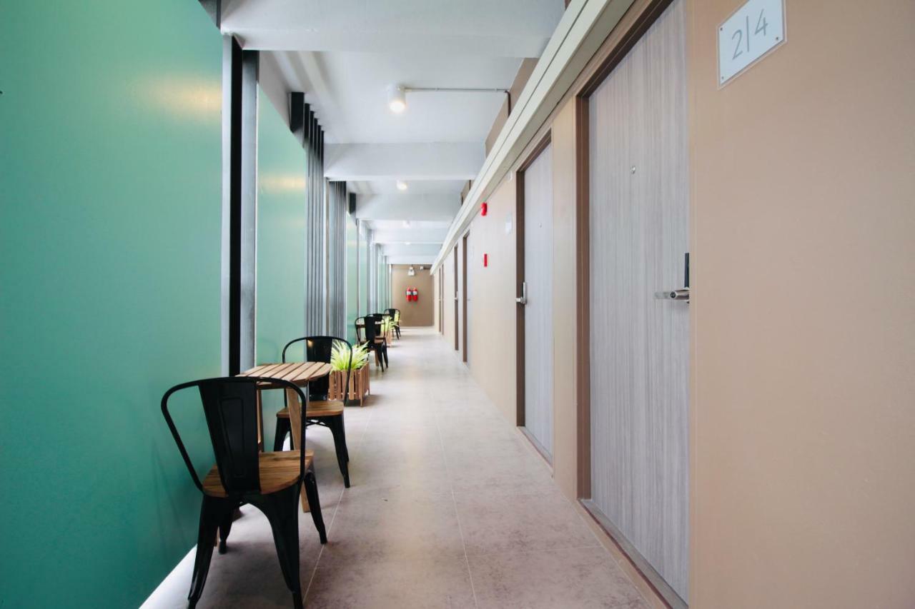 Badbed Hotel Bangkok Extérieur photo