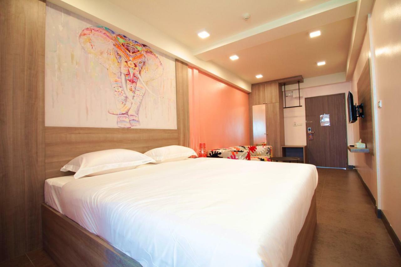 Badbed Hotel Bangkok Extérieur photo