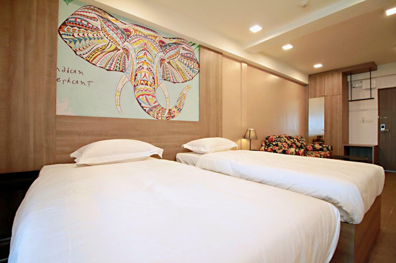 Badbed Hotel Bangkok Extérieur photo