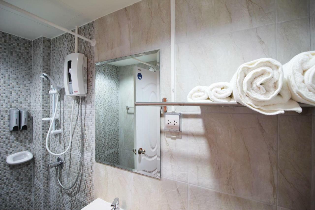 Badbed Hotel Bangkok Extérieur photo
